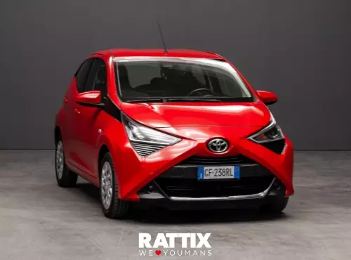 TOYOTA Aygo 1.0 VVT-i 72CV x-cool MMT 5p. Fire Red cambio Automatico Benzina