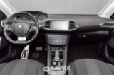 Miniatura Peugeot 308 SW 1.2 PureTech 130CV Allure EAT8 Bianco  Usato foto 31