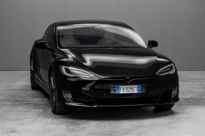 Tesla Model S 75 D AWD