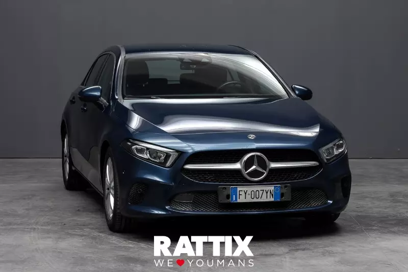  MERCEDES Classe A - W177 Usato Blu foto 1