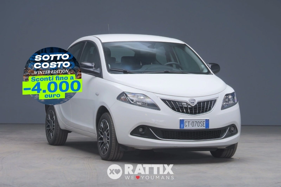 Lancia Ypsilon 1.0 Firefly Hybrid 70CV Platino  Bianco Neve  Aziendale foto 1
