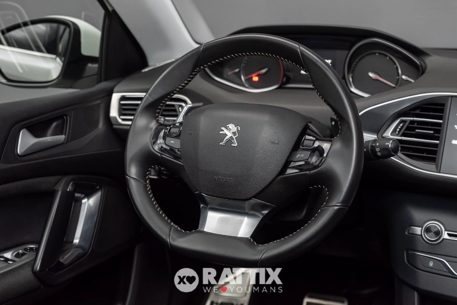 Peugeot 308 SW 1.2 PureTech 130CV Allure EAT8 Bianco  Usato foto 10