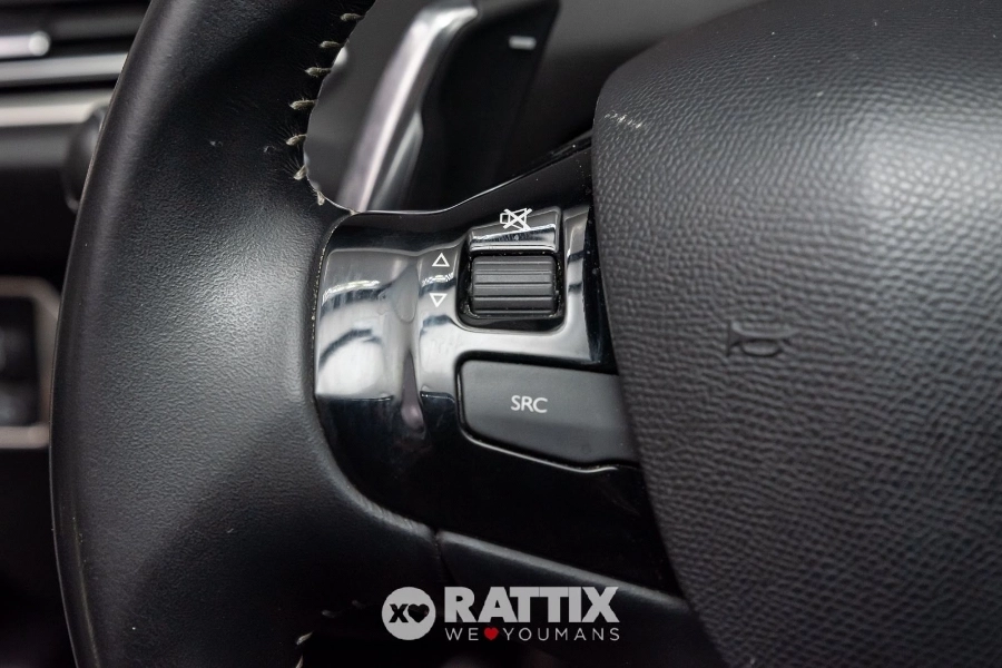Peugeot 308 SW 1.2 PureTech 130CV Allure EAT8 Bianco  Usato foto 11