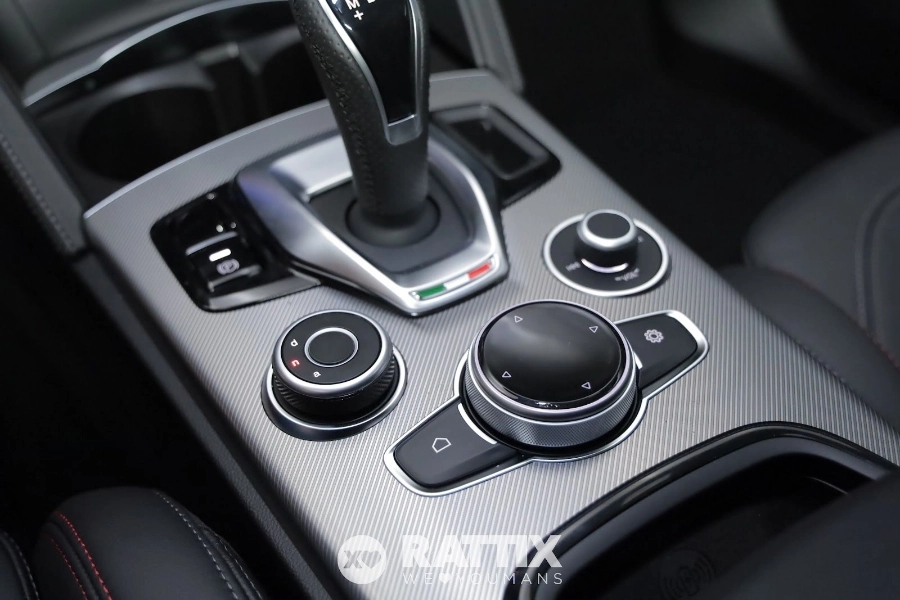 Alfa Romeo Stelvio 2.2 t 210CV Tributo Italiano Q4 auto Verde Montreal  Nuovo foto 32