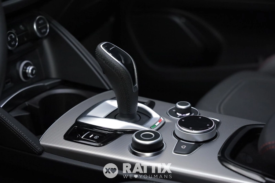 Alfa Romeo Stelvio 2.2 t 210CV Tributo Italiano Q4 auto Verde Montreal  Nuovo foto 30