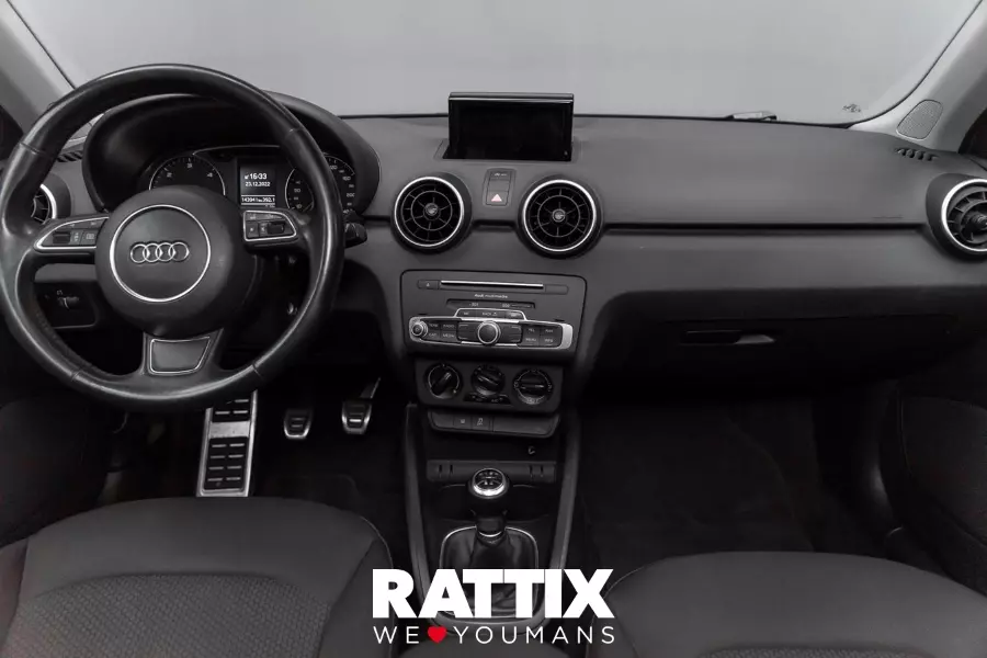  AUDI a1 i 2015 sportback Usato ritirato Grigio foto 9