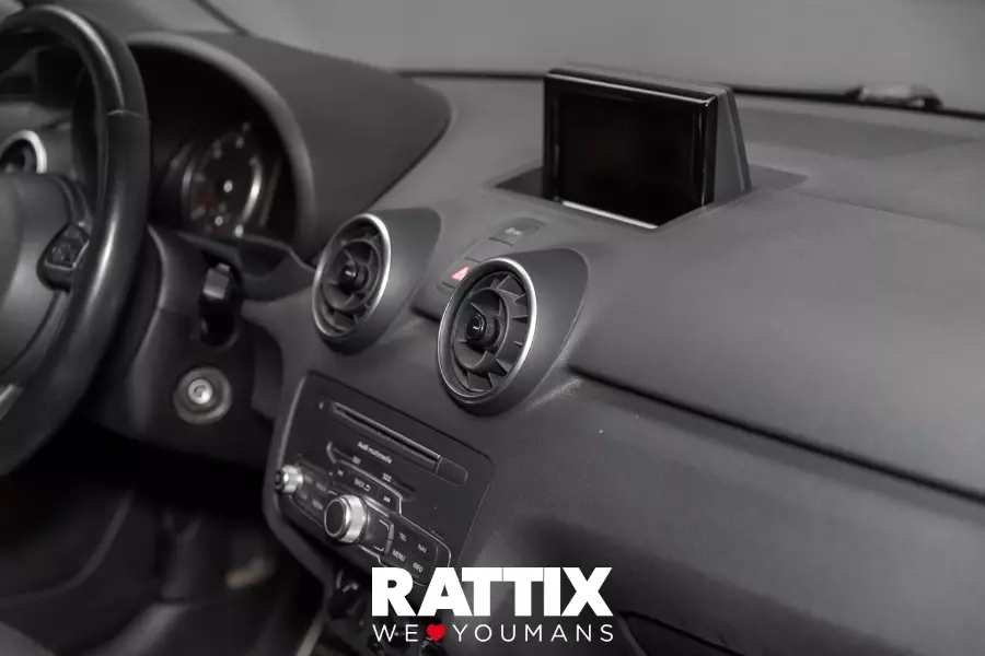  AUDI a1 i 2015 sportback Usato ritirato Grigio foto 16