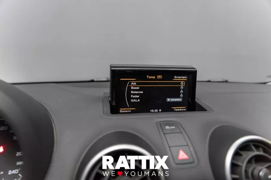  AUDI a1 i 2015 sportback Usato ritirato Grigio foto 18