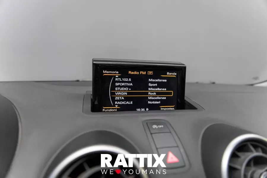  AUDI a1 i 2015 sportback Usato ritirato Grigio foto 19