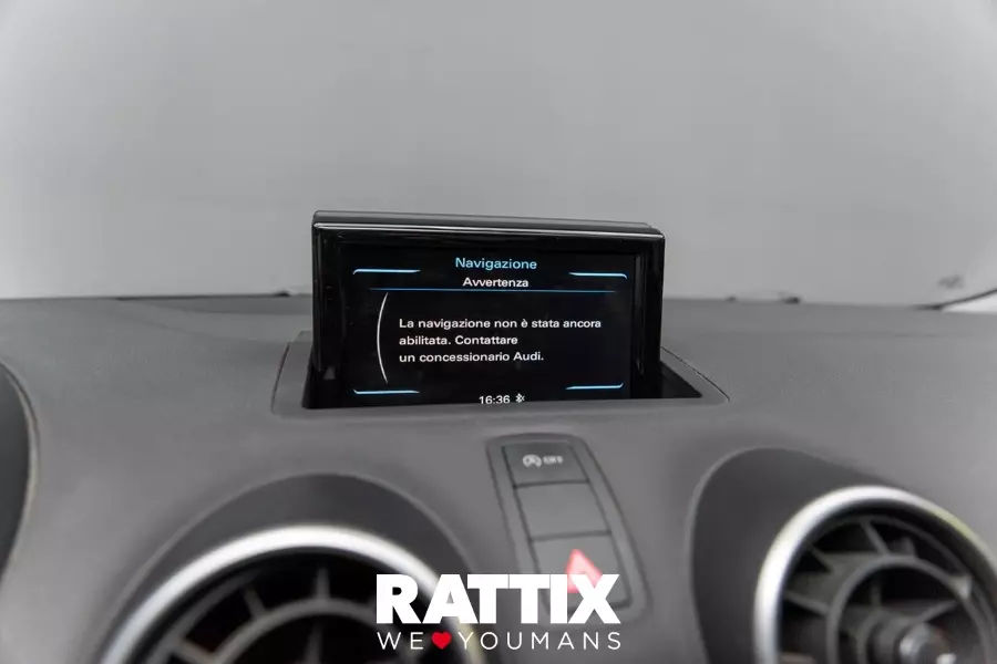  AUDI a1 i 2015 sportback Usato ritirato Grigio foto 22