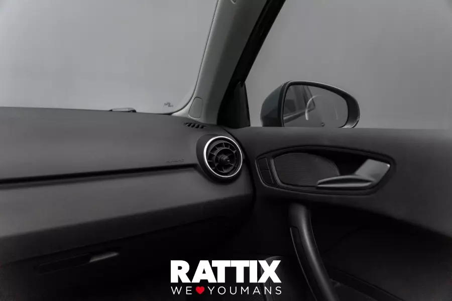  AUDI a1 i 2015 sportback Usato ritirato Grigio foto 27