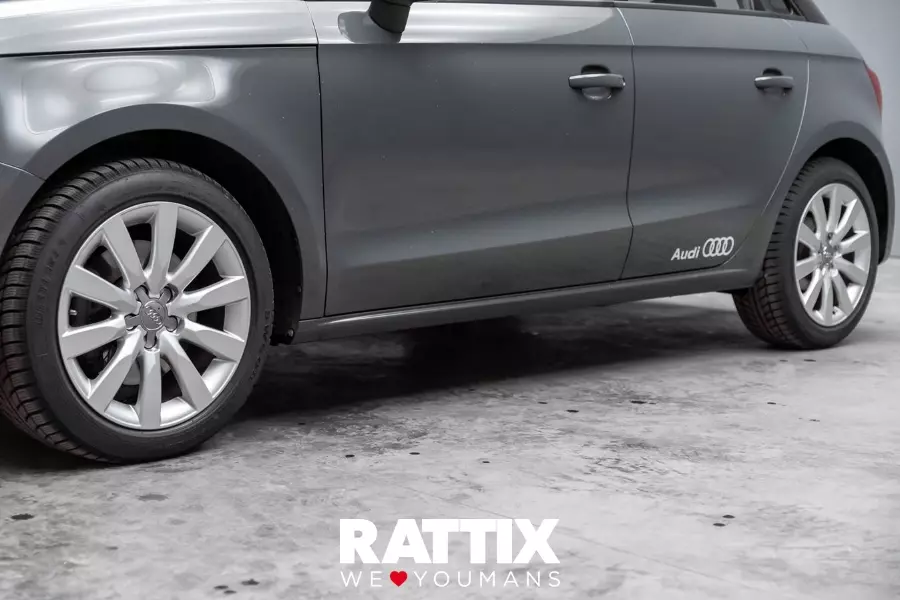  AUDI a1 i 2015 sportback Usato ritirato Grigio foto 4
