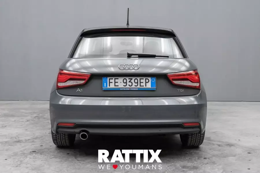  AUDI a1 i 2015 sportback Usato ritirato Grigio foto 6