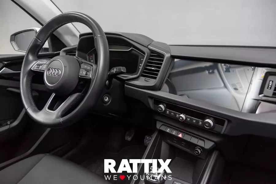  AUDI a1 ii 2019 sportback Usato ritirato Bianco foto 17