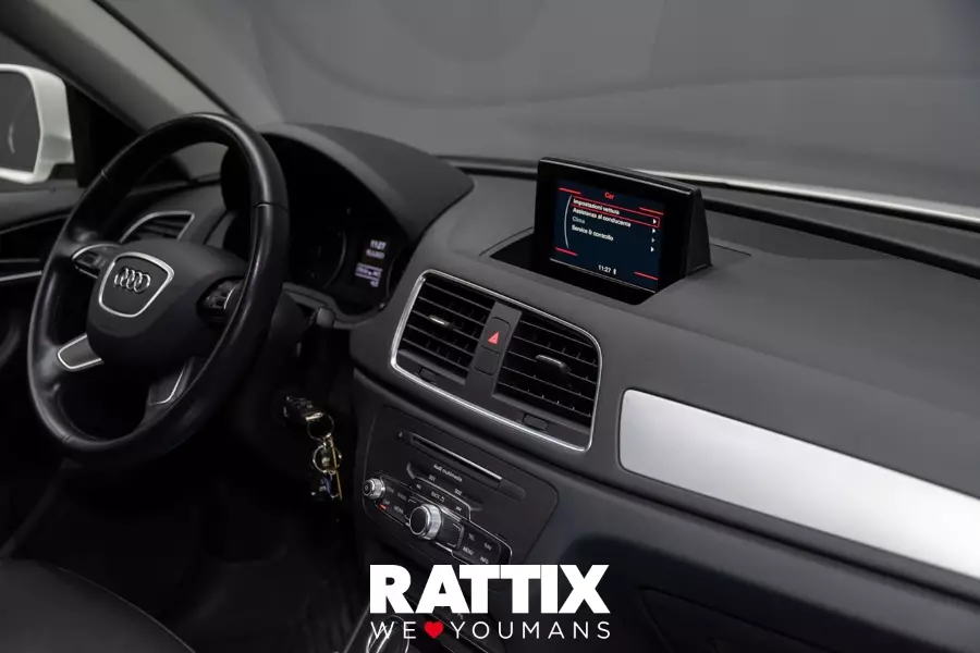  AUDI q3 i 2015 Aziendale Bianco Cortina foto 17