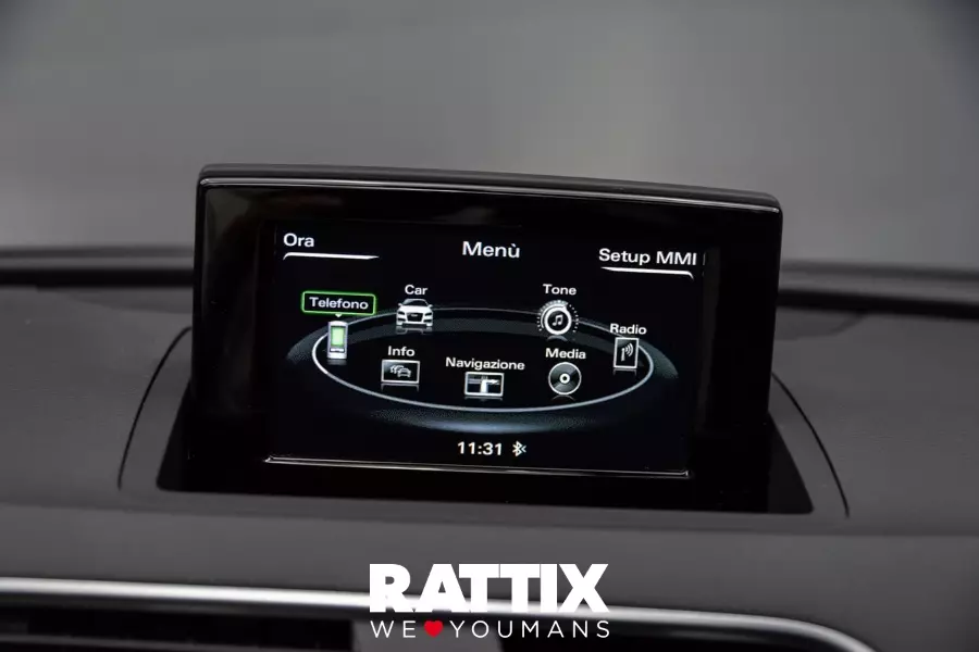  AUDI q3 i 2015 Aziendale Bianco Cortina foto 24