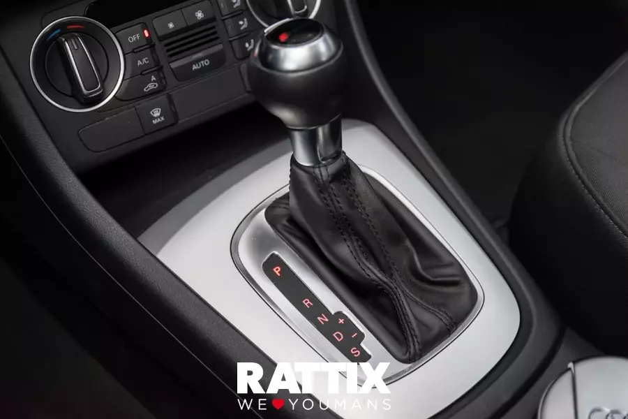  AUDI q3 i 2015 Aziendale Bianco Cortina foto 27