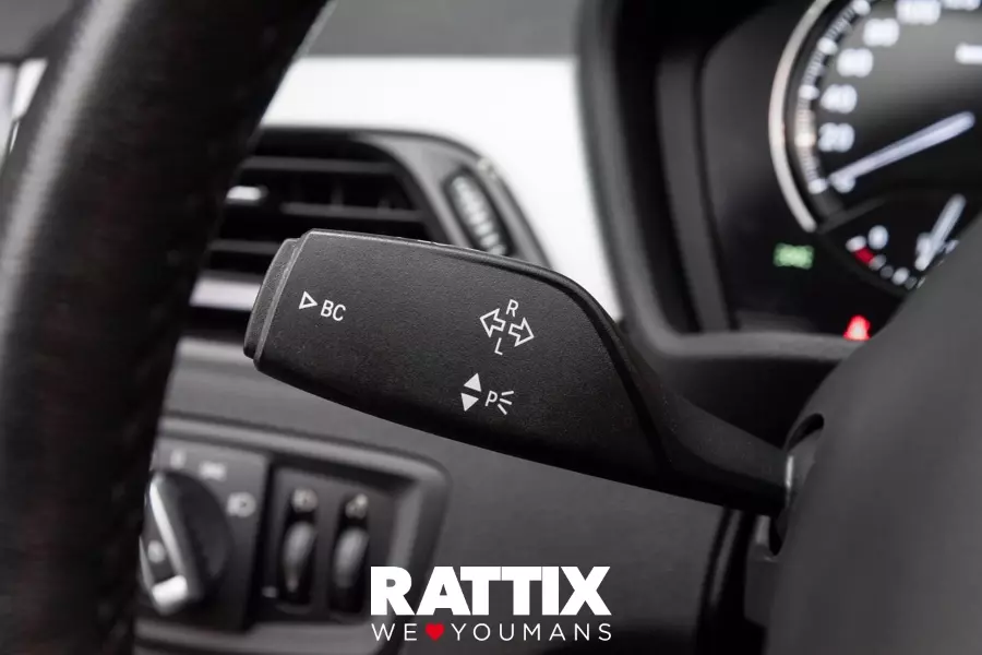  BMW x1 f48 2019 Aziendale Mediterranean Blue met foto 13