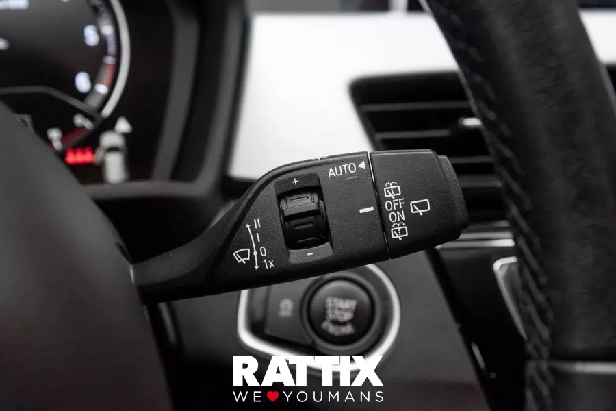  BMW x1 f48 2019 Aziendale Mediterranean Blue met foto 14