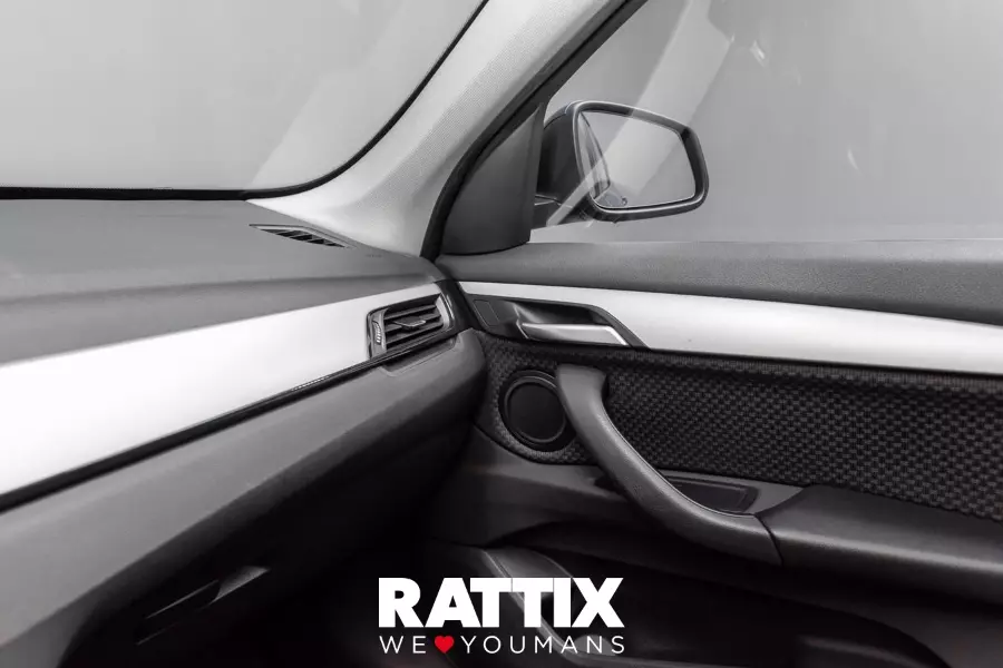  BMW x1 f48 2019 Aziendale Mediterranean Blue met foto 29