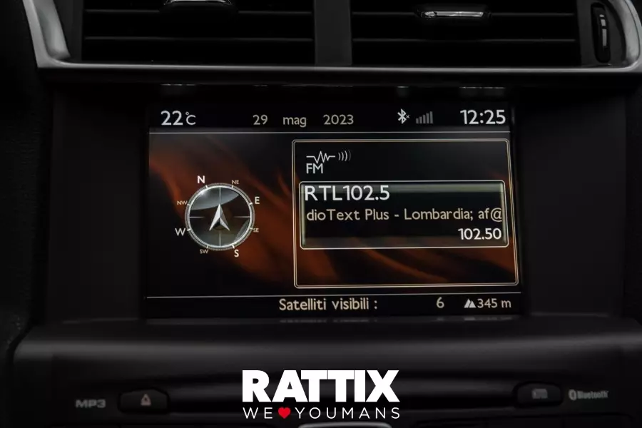  CITROEN ds4 Usato ritirato Bianco foto 19
