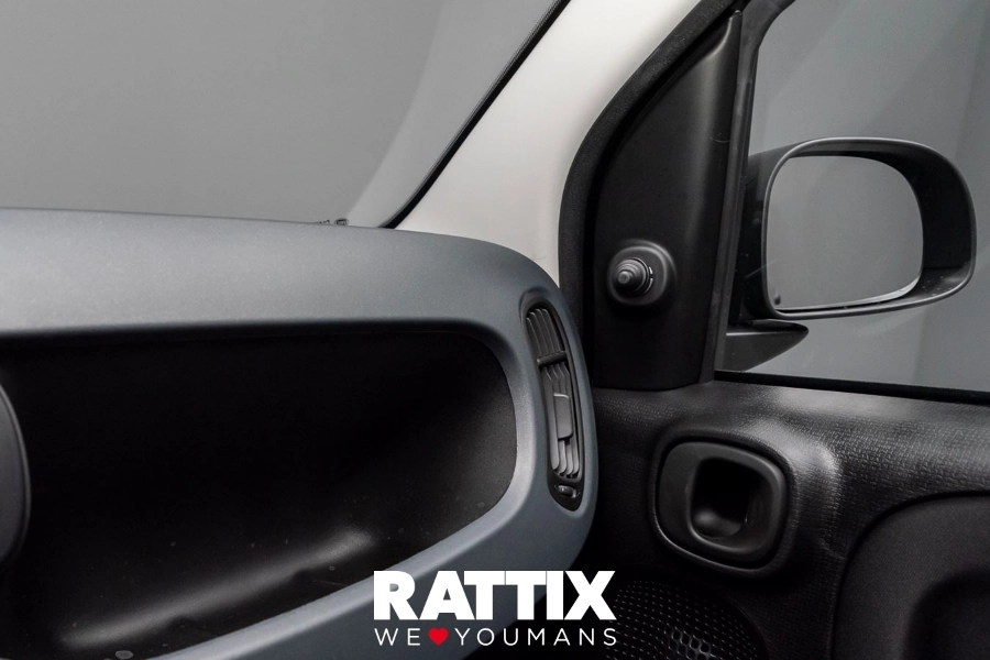  FIAT panda iii 2021 Nuovo Nero Cinema foto 17