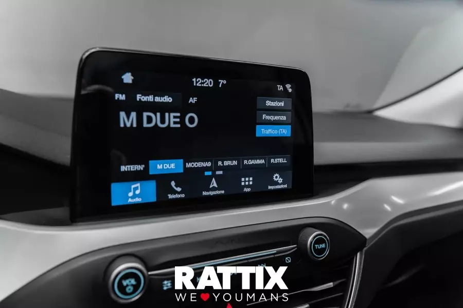  FORD focus v 2018 sw Usato Diamond White foto 18