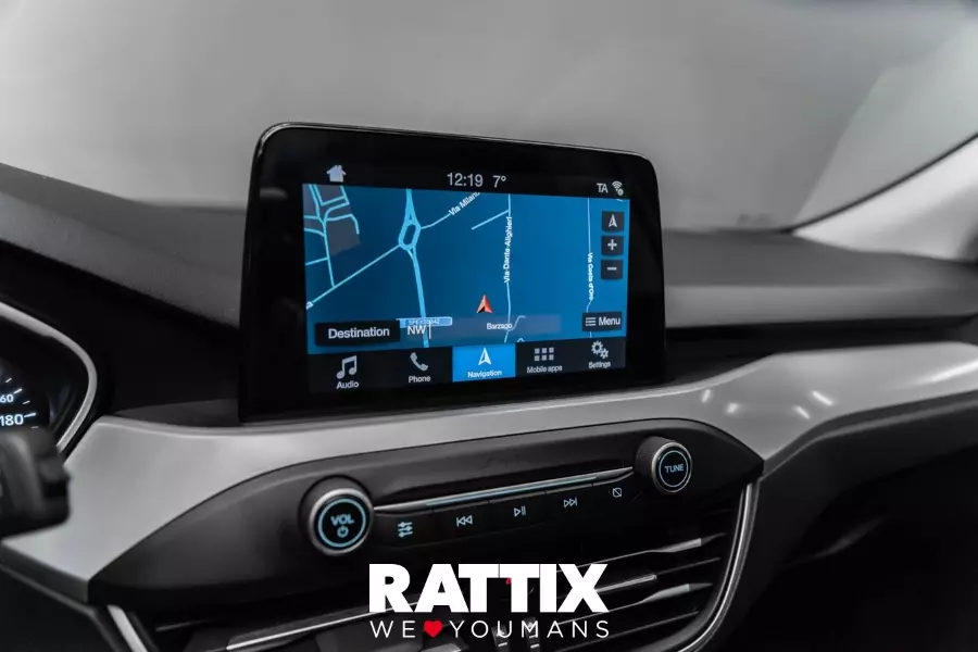  FORD focus v 2018 sw Usato Diamond White foto 17