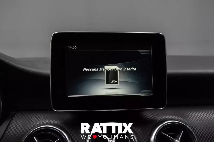  MERCEDES Classe A - W176 Usato ritirato Grigio foto 21