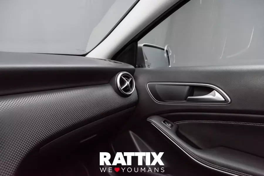  MERCEDES Classe A - W176 Usato ritirato Grigio foto 28