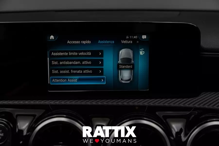  MERCEDES Classe A - W177 2018 Aziendale Grigio Montagna  foto 21