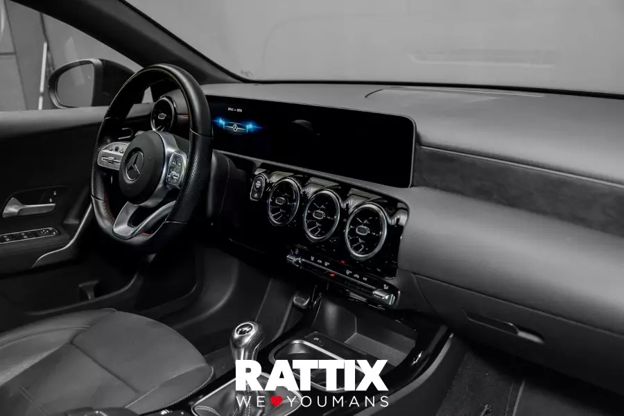  MERCEDES Classe A - W177 2018 Usato Nera foto 14