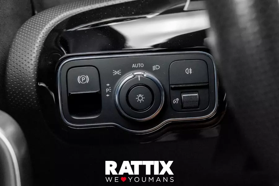  MERCEDES Classe A - W177 2018 Usato Nera foto 28