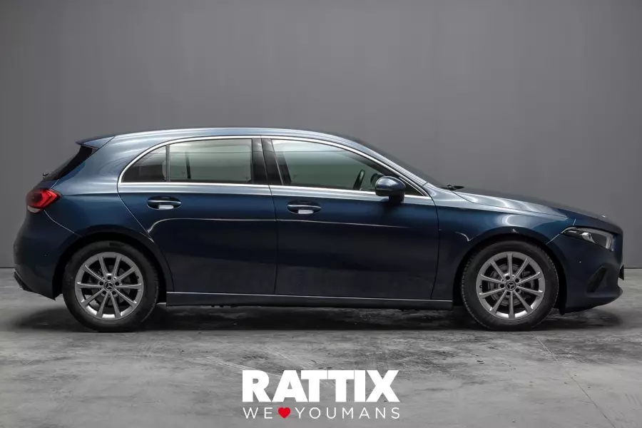  MERCEDES Classe A - W177 Usato Blu foto 2