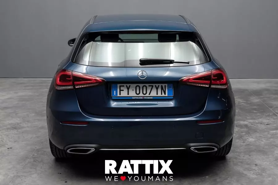  MERCEDES Classe A - W177 Usato Blu foto 5