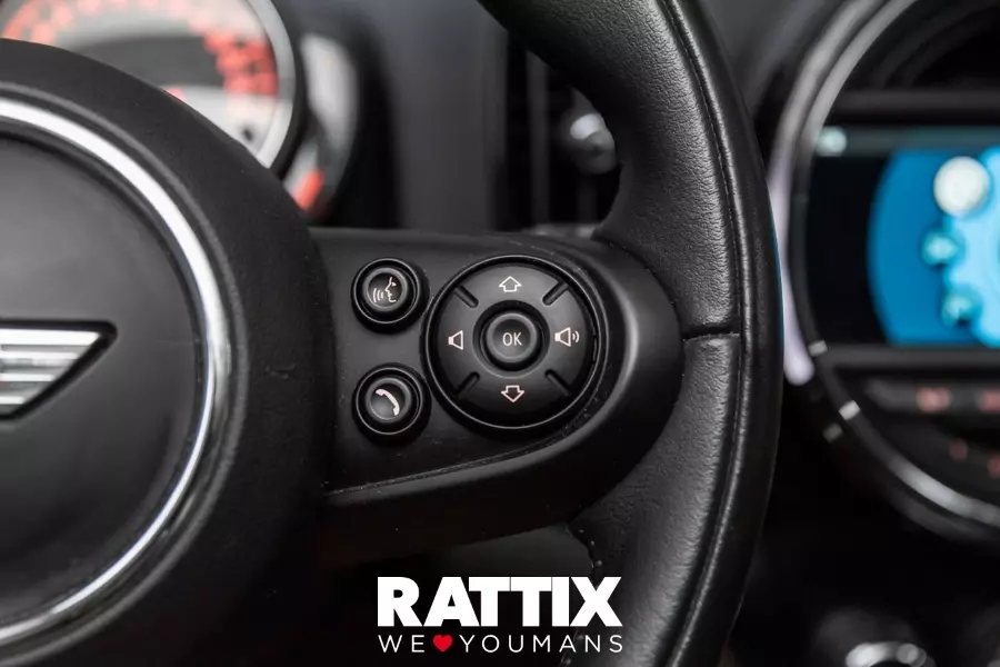  MINI Mini Countryman F60 2017 Usato Rossa  foto 12