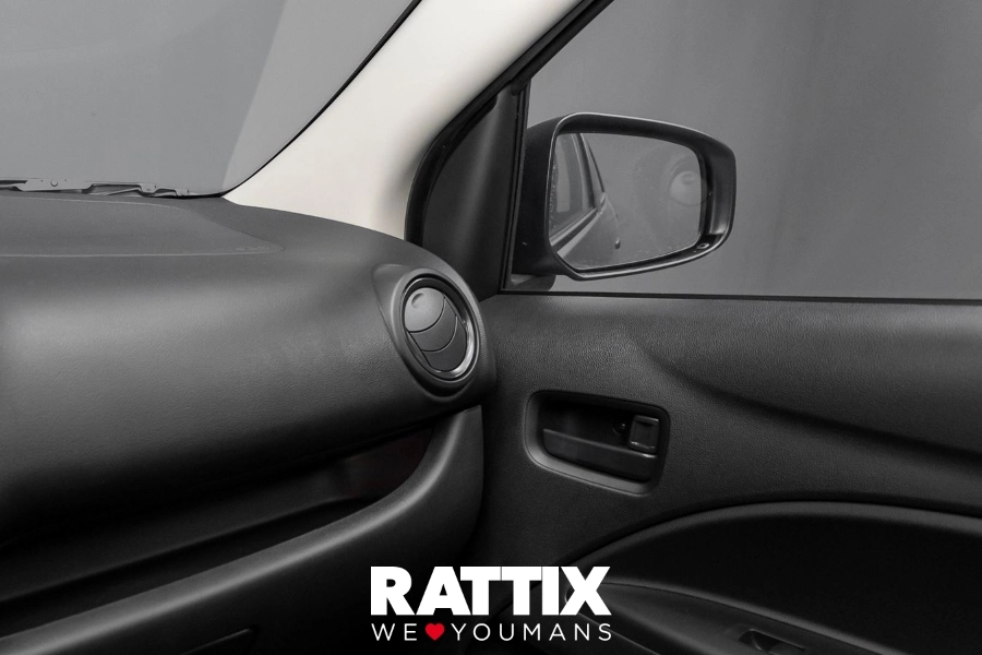 Mitsubishi Space Star 1.2 71CV Invite Radio  Titanium Grey  Nuovo foto 20