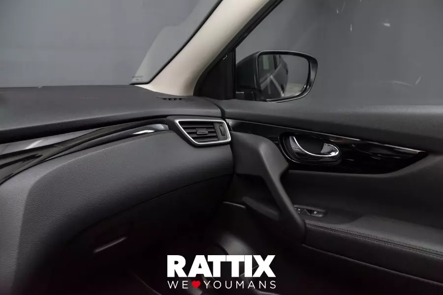  NISSAN qashqai ii 2017 Aziendale Black metallic foto 27