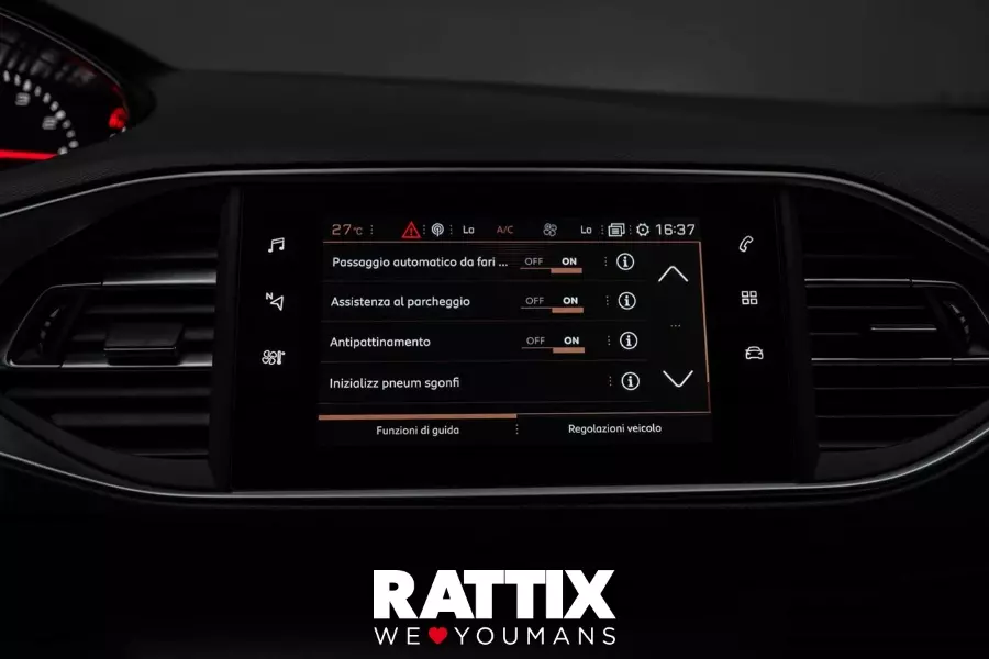  PEUGEOT 308 ii 2018 sw Usato Nero foto 22