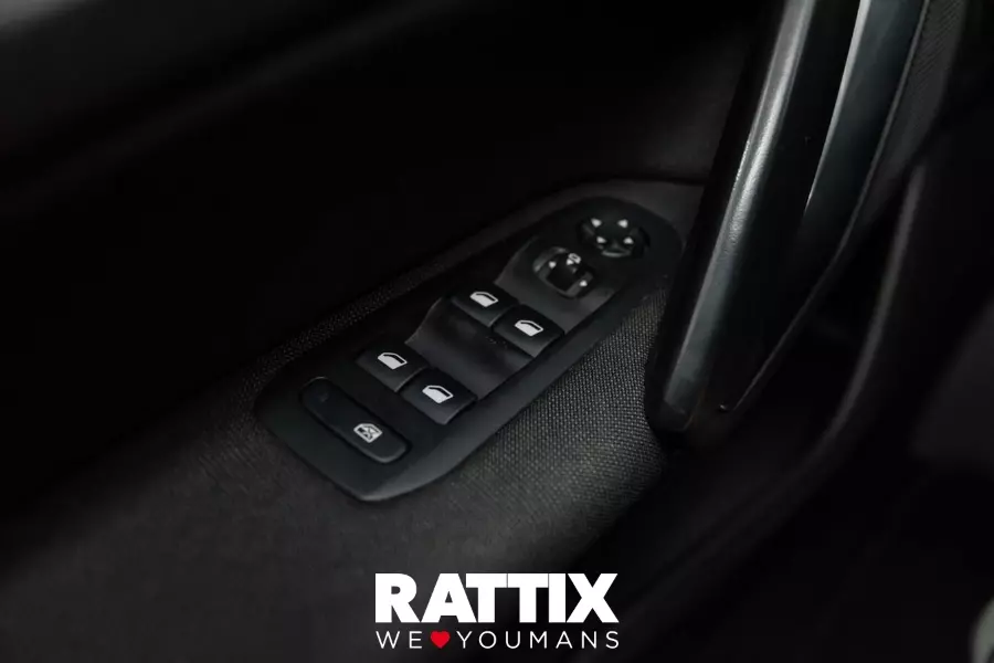  PEUGEOT 308 ii 2018 sw Usato Nero foto 28