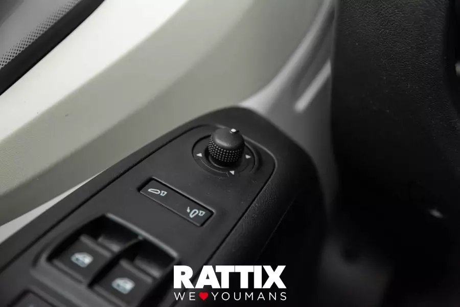  PEUGEOT boxer iii 328 2019 Km 0 Bianco foto 25