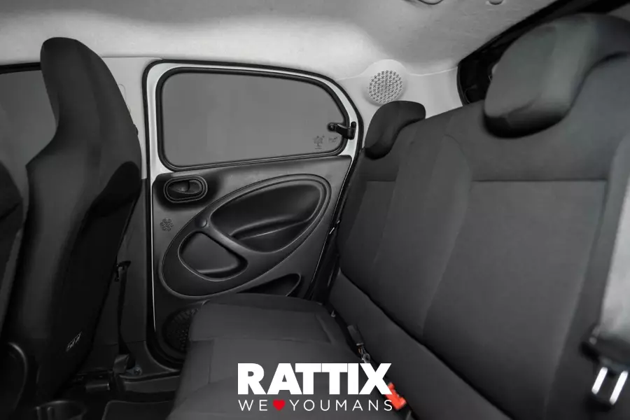  SMART Forfour II 2015 Usato Bianco foto 21
