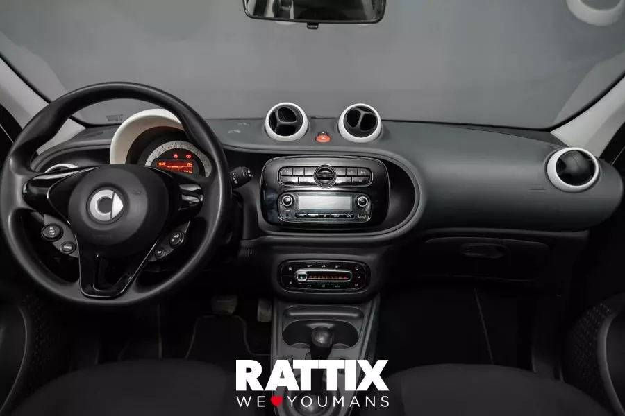  SMART Forfour II 2015 Usato Bianco foto 8