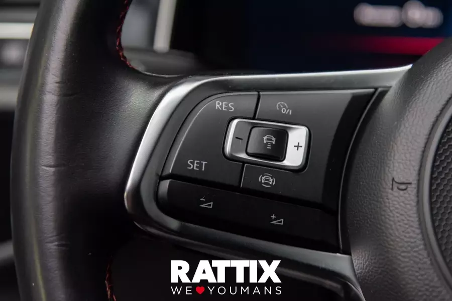  VOLKSWAGEN golf vii 2017 5p Usato Bianco Madreperla foto 11