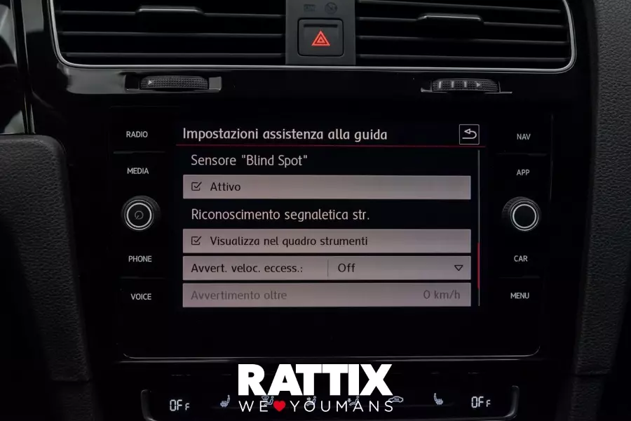  VOLKSWAGEN golf vii 2017 5p Usato Bianco Madreperla foto 24