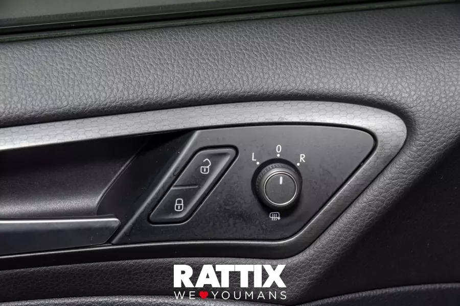  VOLKSWAGEN golf vii 2017 5p Usato Bianco Madreperla foto 29