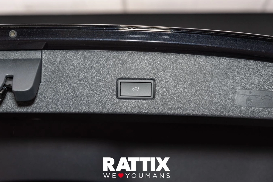 Volkswagen T-Roc 1.0 Tsi 110CV R-Line Deep Black Perlato  Nuovo foto 9